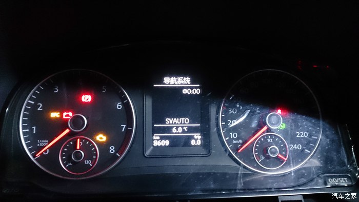 公司的主要产品及服务为显示屏、显控一体机、控制器、I/O模块、电源模块、仪表、导航屏、手柄、按键面板、遥控器、传感器、电缆卷筒、分线盒、数据通信模块、低压电气控制柜总成、起重机操作台总成、导电环总成、技术服务、加工服务