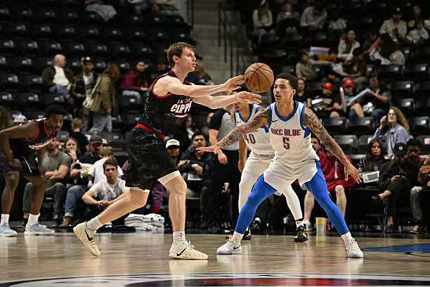 圣迭戈快船力克撕裂城混音 弗里曼特尔攻防两难