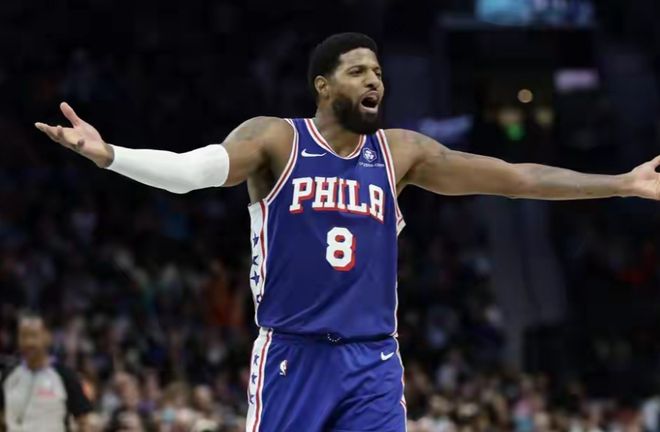 76人核心低迷遭热火压制 年轻球员扛起希望